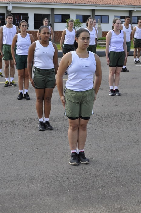 Exército treina mulheres em JF para o combate
