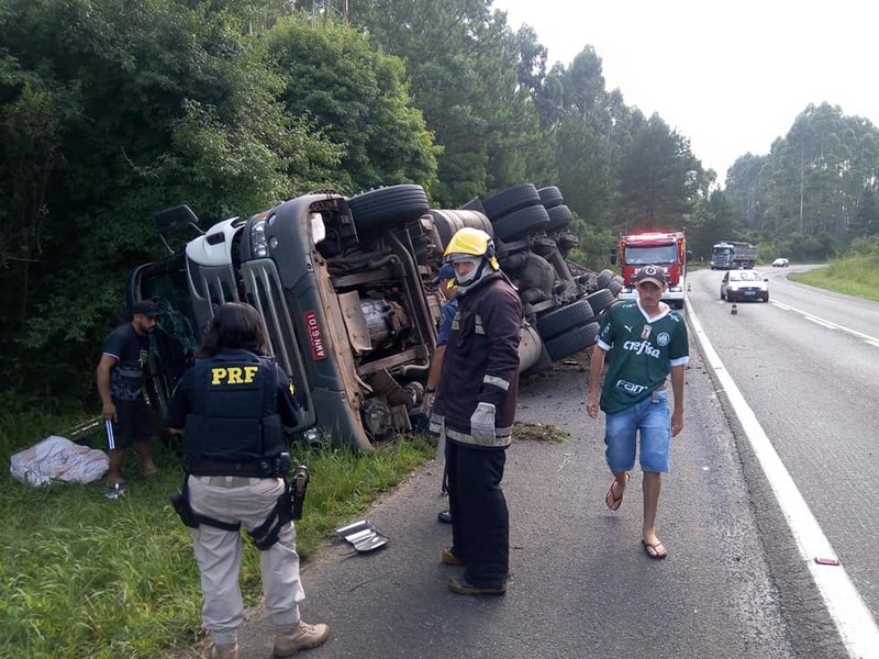 Trevo na BR-280 em Canoinhas segue com bloqueio parcial